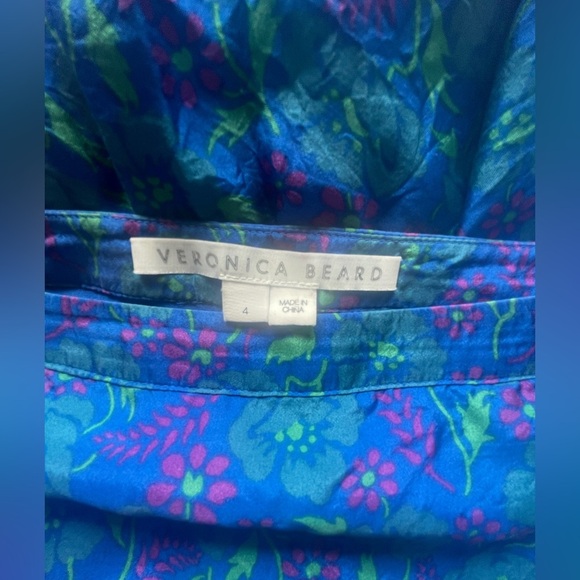 - Veronica Beard 2 piece blouse and skirt set - size 4 - Picture 12 of 12